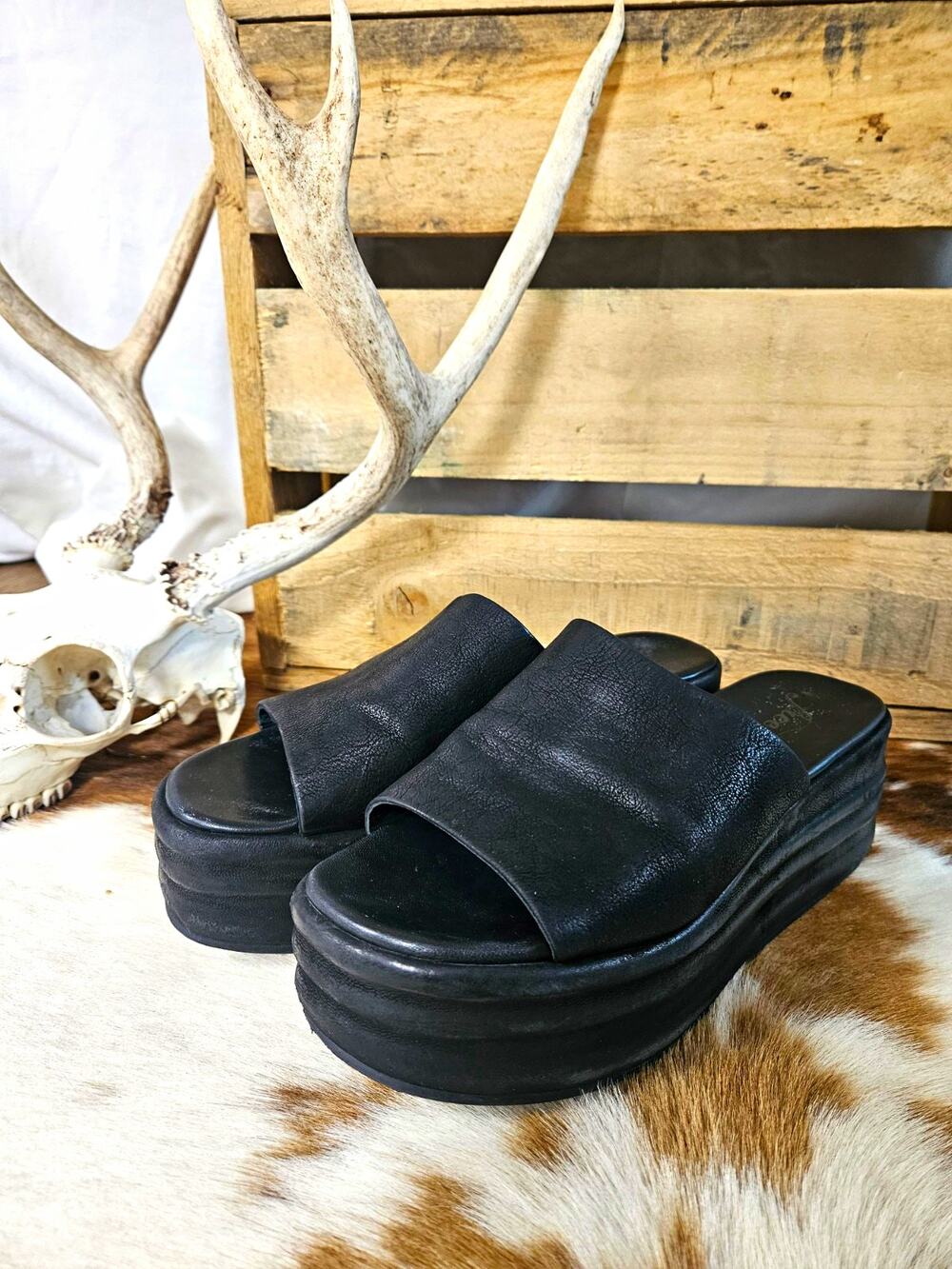 Free People Harbor Flatform Black Leather Slide Platform Sandals Size 38 US 8